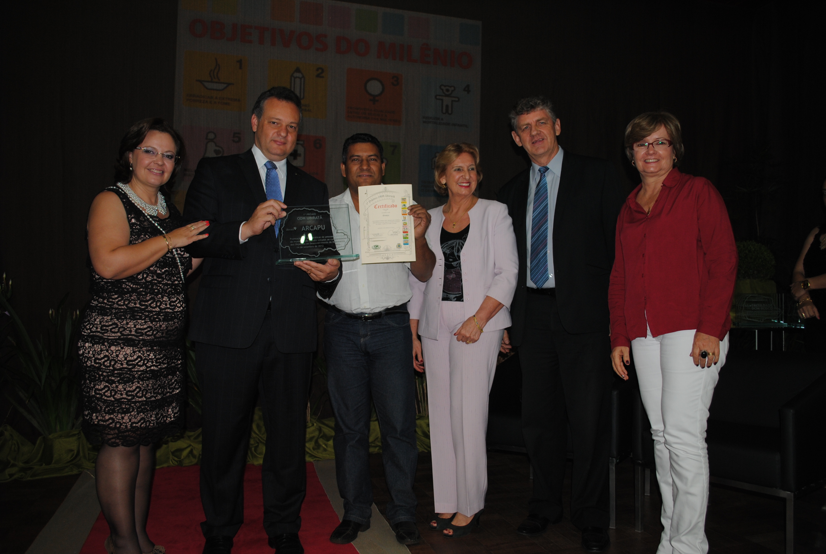 18.09.2012 - Município de Ubiratã-PR realiza 1ª Edição do Prêmio ODM