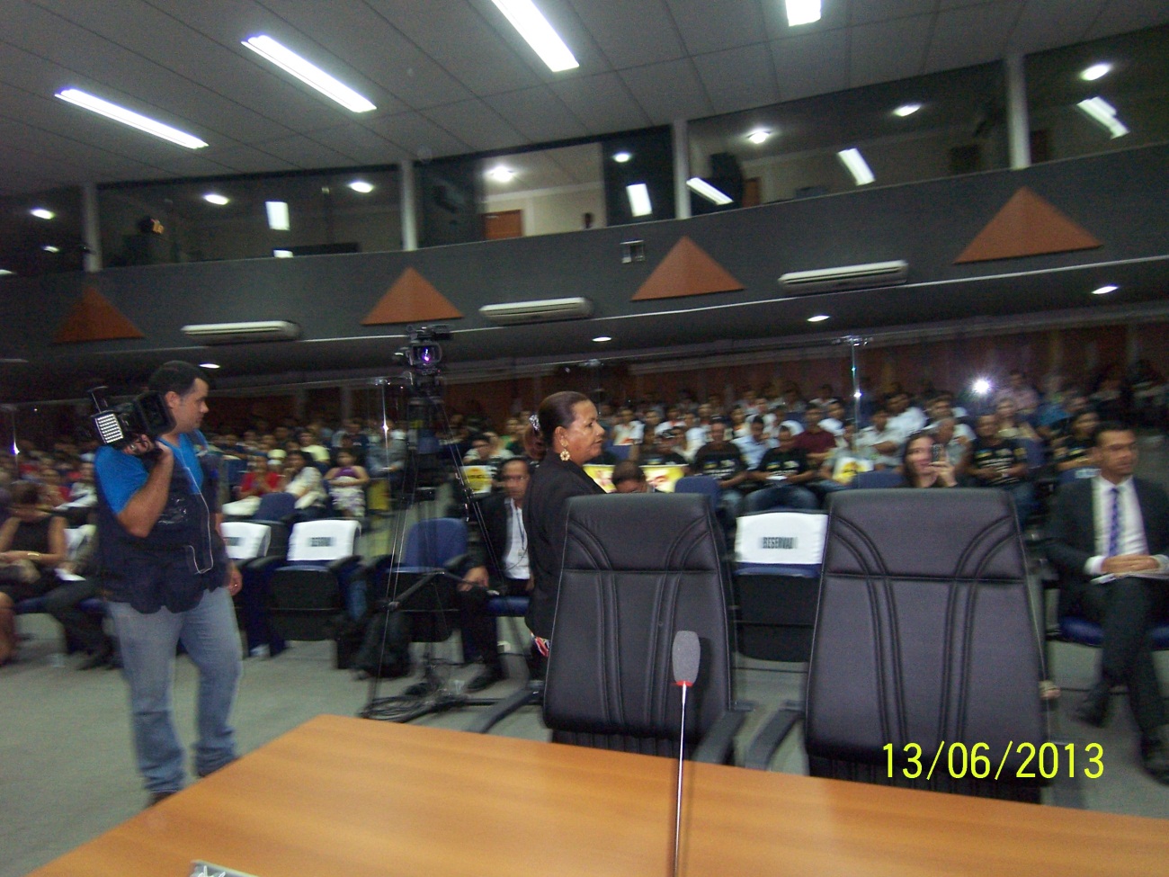 14.06.2013 - Lançamento da 5ª edição do Prêmio ODM lota auditório da Assembleia Legislativa em Roraima